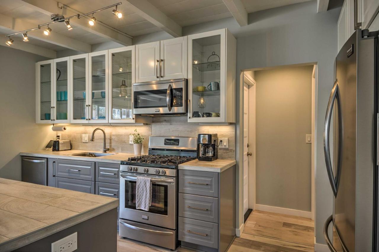Remodeled Ventura Beach Home With Yard And Fire Pit! Buitenkant foto